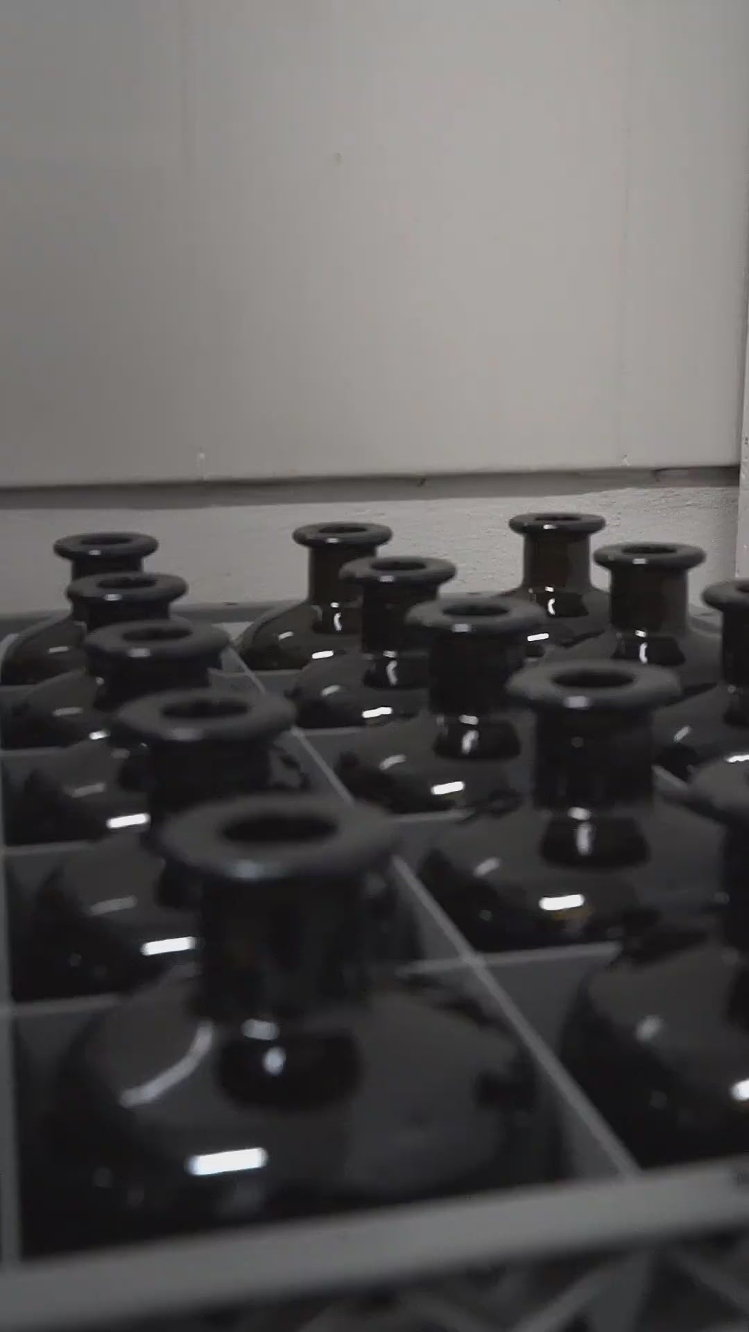 Načítať video: Zingi - zázvorový nealkoholický nápoj 50 ml