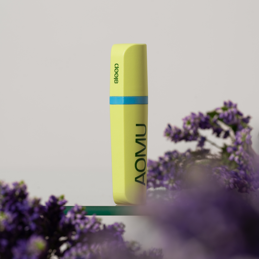 Inhalační tyčinka s esenciálními oleji AOMU Sleep pro kvalitní spánek . Obsahuje 100% bio esenciální oleje  levandule